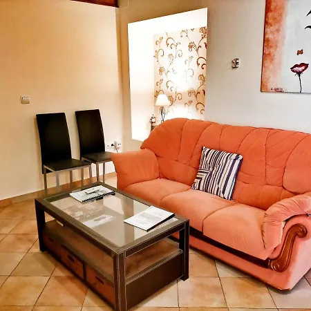 Abadia Bed and Breakfast 2*