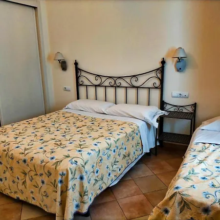 Abadia Bed and Breakfast 2*