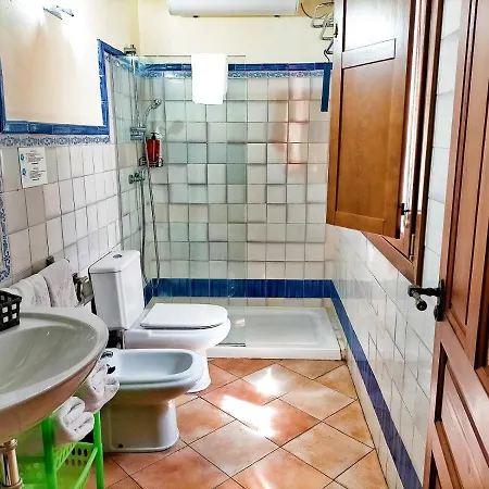 Bed and Breakfast Abadia 2*