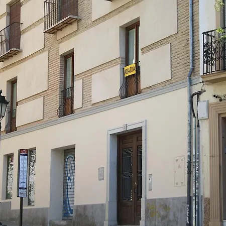 Abadia Bed and Breakfast 2*
