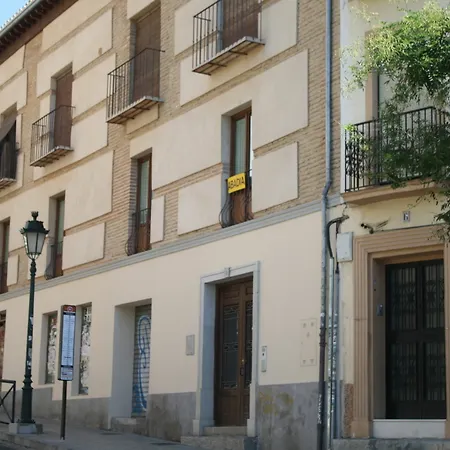 Bed and Breakfast Abadia 2*