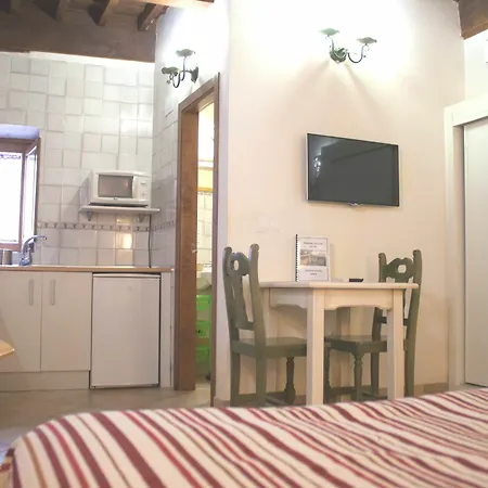 Abadia Bed and Breakfast 2*